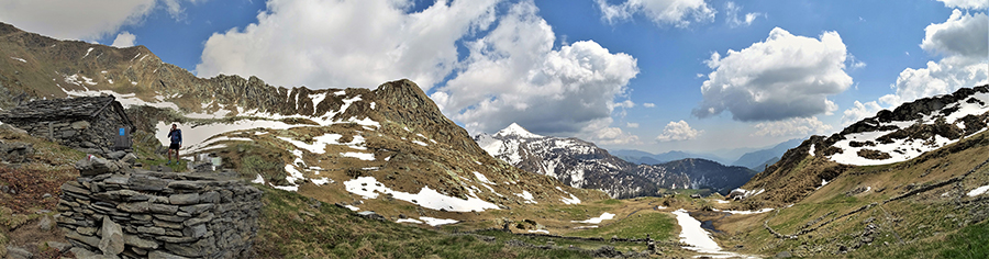 Vista panoramica dal Bivacco Zamboni (2007 m)